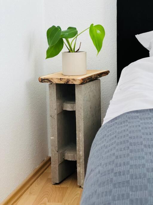 Zentrales Grosszuegiges Apartment Mit Dachterrasse! Bochum Bagian luar foto